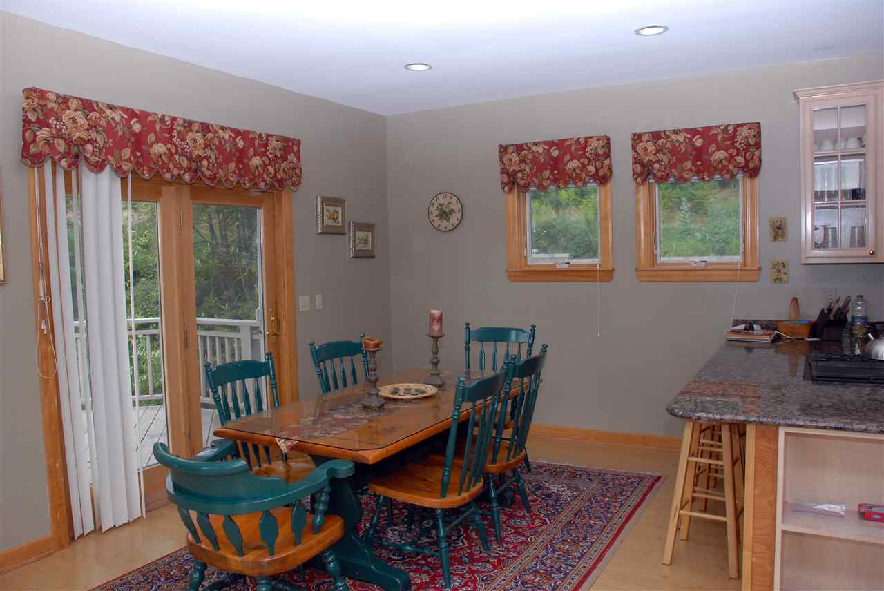 resized-2349823-TALLCASdining.jpg