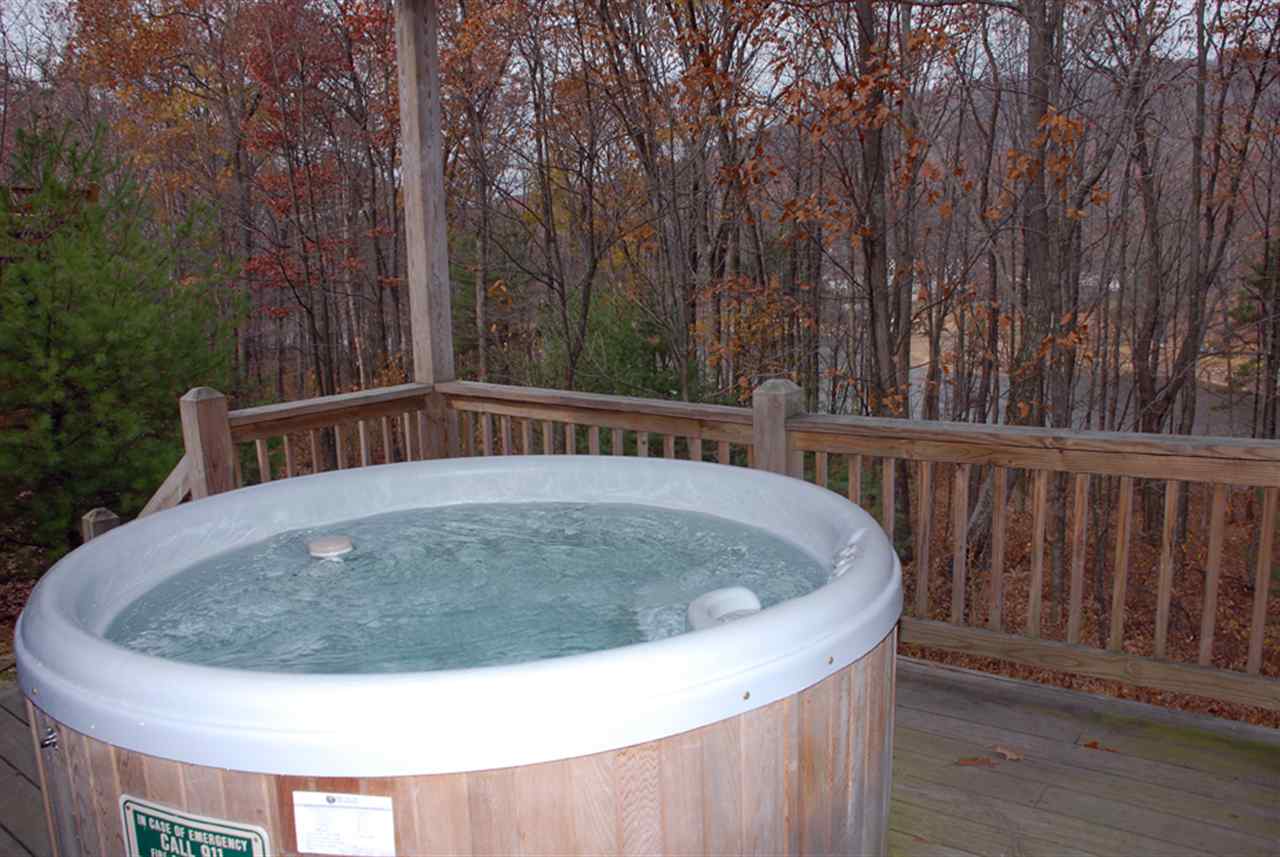 resized-2349823-MILLEN_hottub.jpg