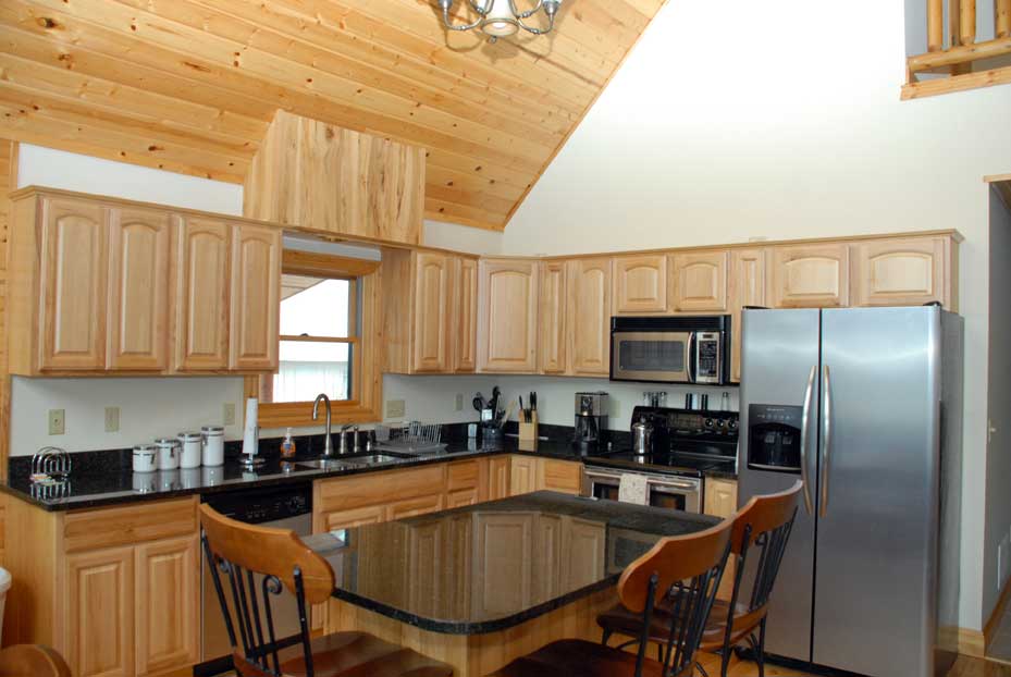lakeslo_kitchen.jpg