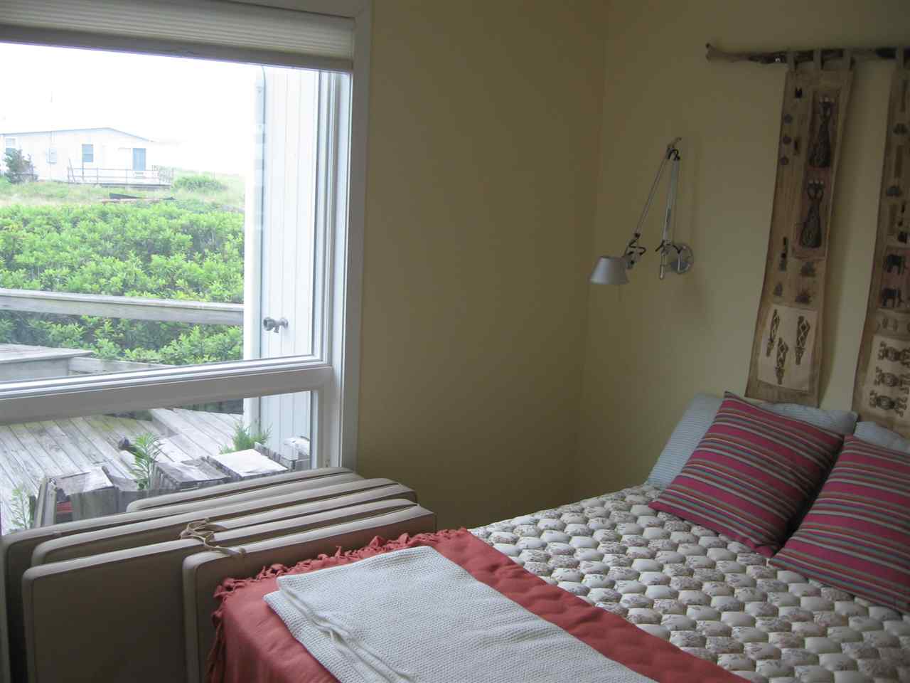 resized-2349823-Bedroom1.jpg