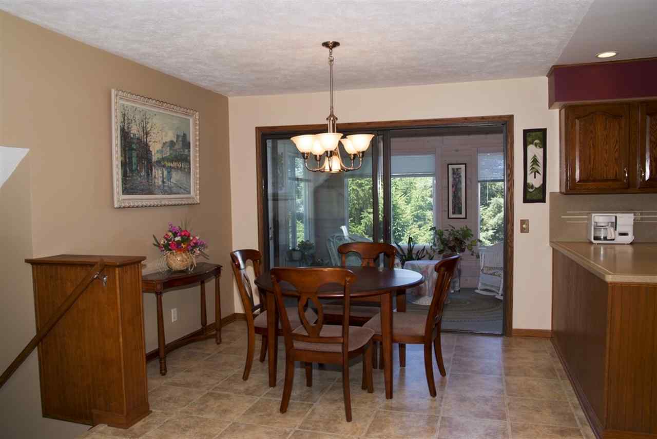 resized-2349823-Dining2.jpg