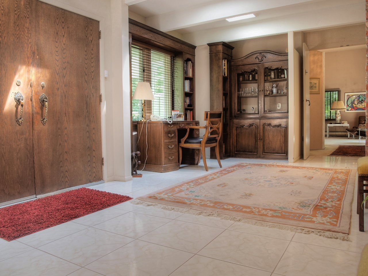 Foyer.jpg