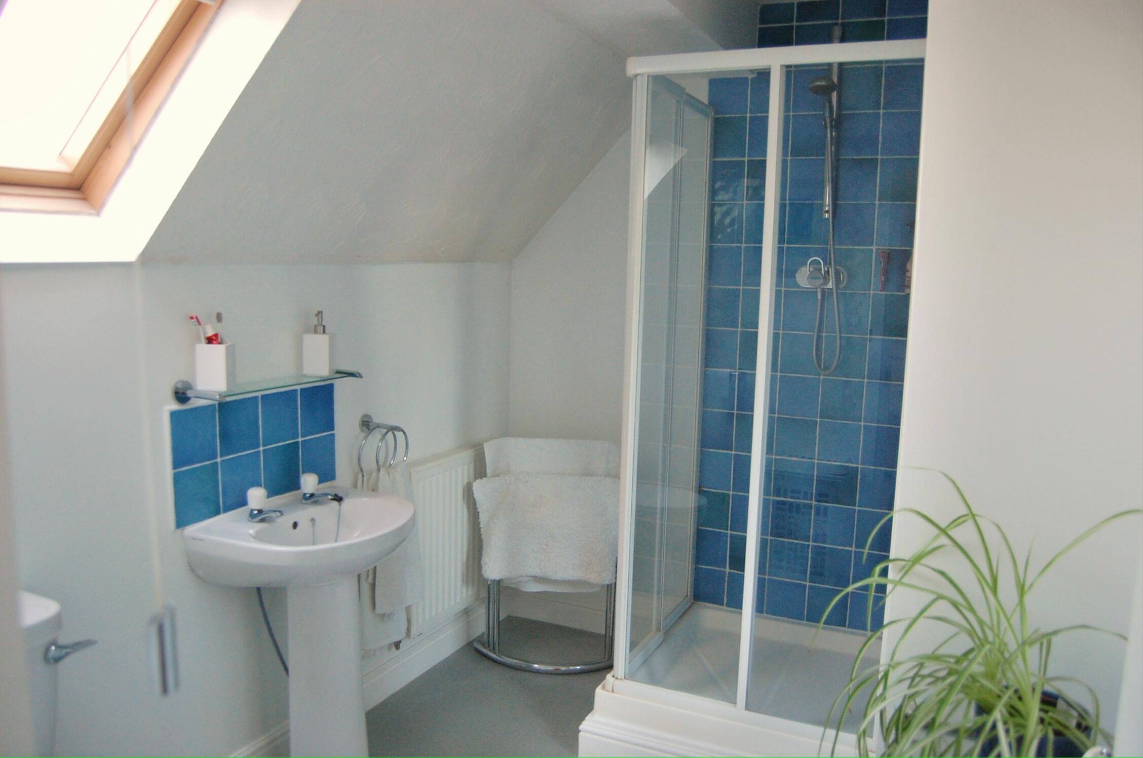en-suite.JPG