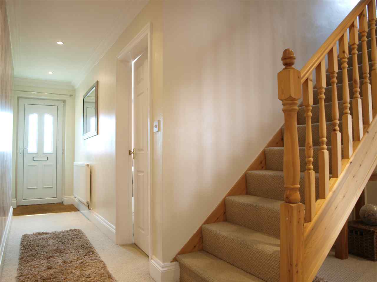 resized-2349823-Hallway.jpg