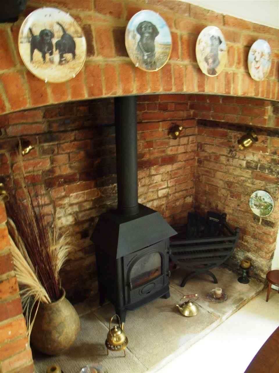 resized-2349823-inglenook.JPG