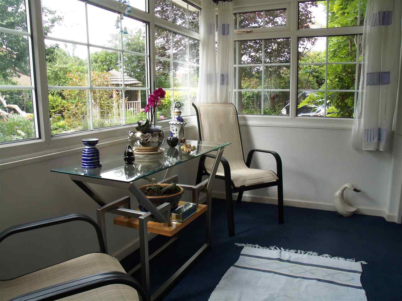 resized-2349823-porch.JPG