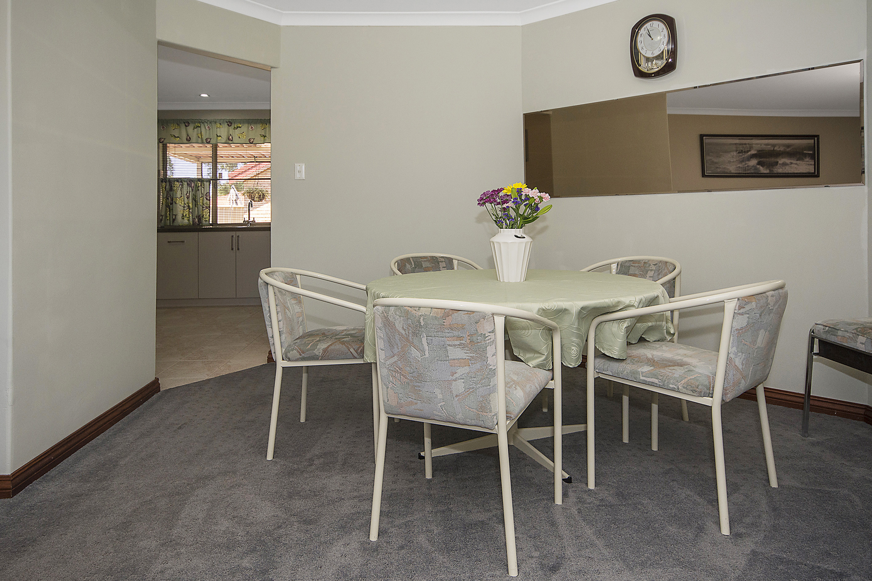 024_Open2view_ID338821-8_Endgate_Court_Parkwood.jpg
