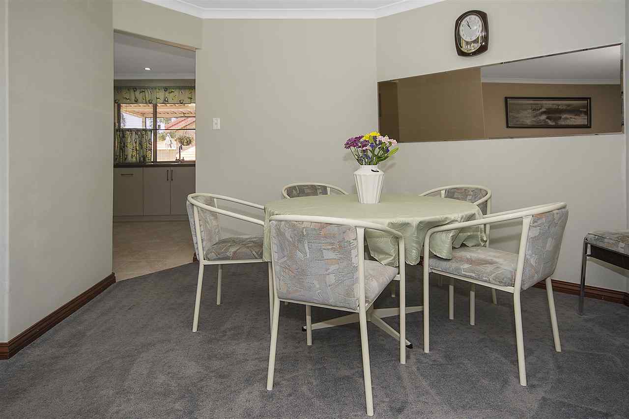 resized-2349823-024_Open2view_ID338821-8_Endgate_Court_Parkwood.jpg